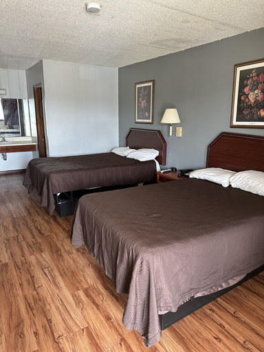 Bedroom 2, Budget Inn Gadsden, Etowah