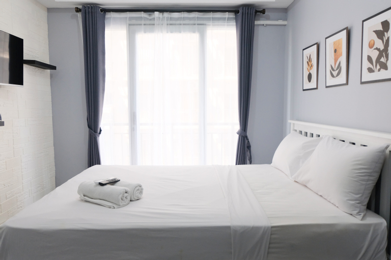 Minimalist Studio at Grand Asia Afrika Apartment By Travelio, Bandung