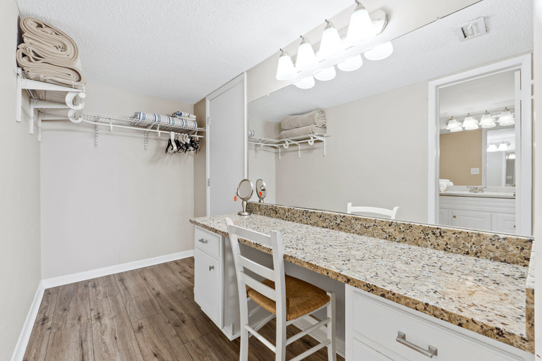 Bathroom 3, The Shores Townhomes by PHG, Bay