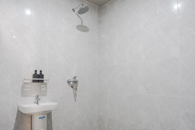 Bathroom, Maisaba Coliving Cempaka, Badung