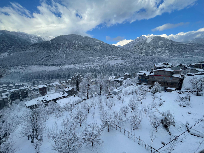 Lotus Cottages (2BHKs apartment), Kullu