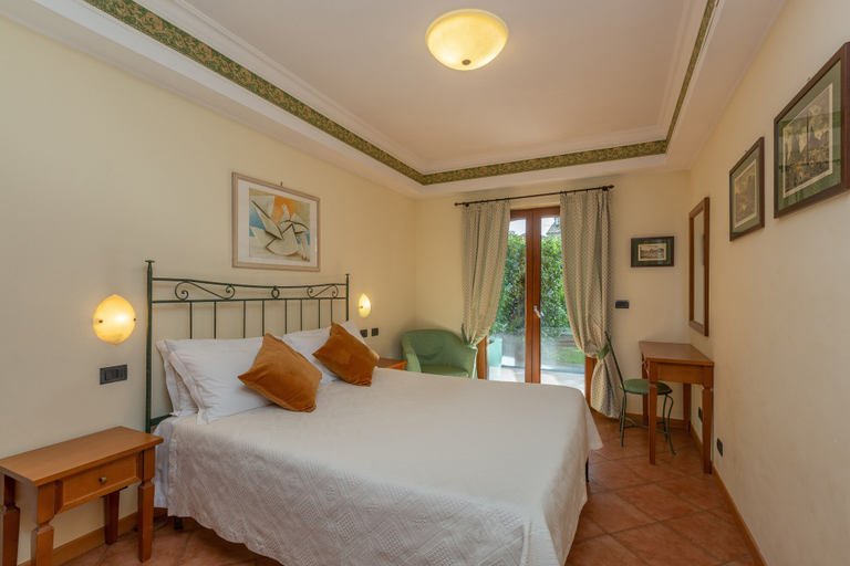 Bedroom 2, Carpediem Roma Golf Club, Rome