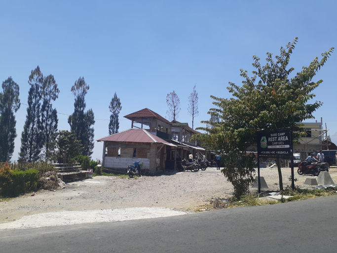 Exterior & Views 2, Tegal Ombo Homestay, Temanggung
