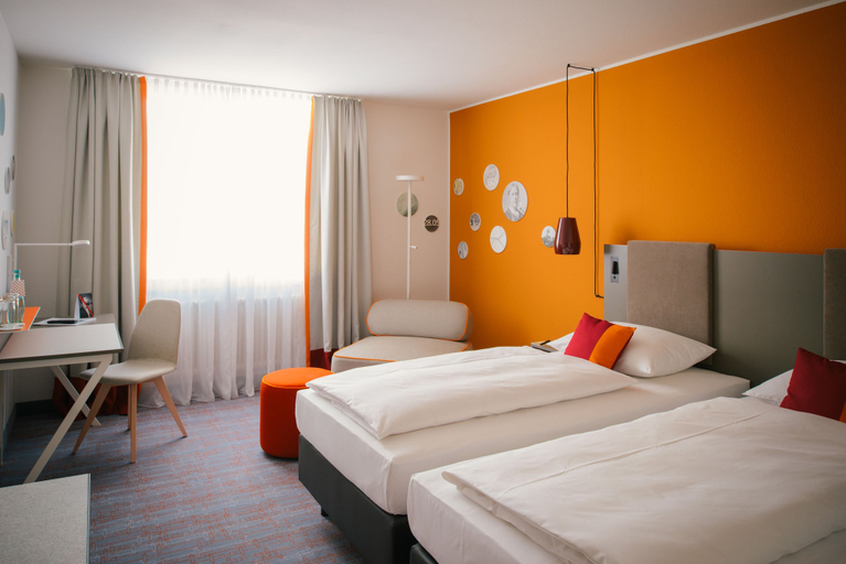 Bedroom 4, Vienna House Easy by Wyndham Amberg, Amberg