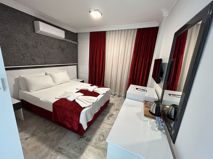 Bedroom 3, Bellissima Hotel, Manavgat