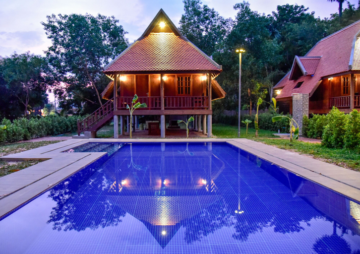 Sport & Beauty 5, Angkor Heart Bungalow- Private Pool, Siem Reap