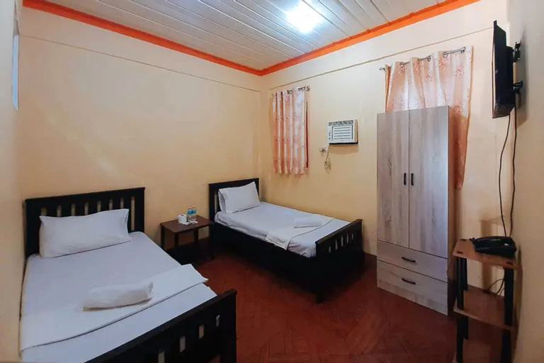 Bedroom 3, RedDoorz @ Johsons Pension House Butuan City, Butuan City