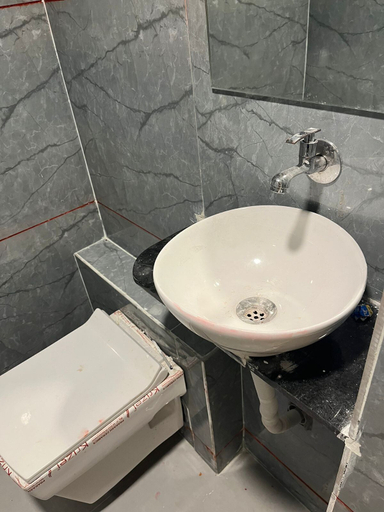 Bathroom 5, Hotel Villa Prime, Vadodara