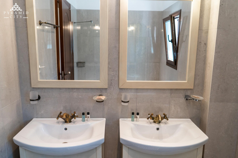 Bathroom 3, Luxury Villa Jupiter, Ionian Islands
