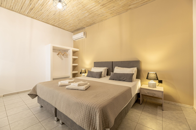 Bedroom 5, Blue Horizon Studios, Ionian Islands