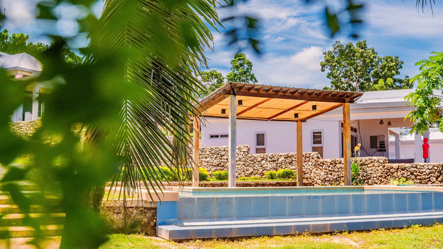 Exterior & Views 2, The Gabayan Riviera, Lazi