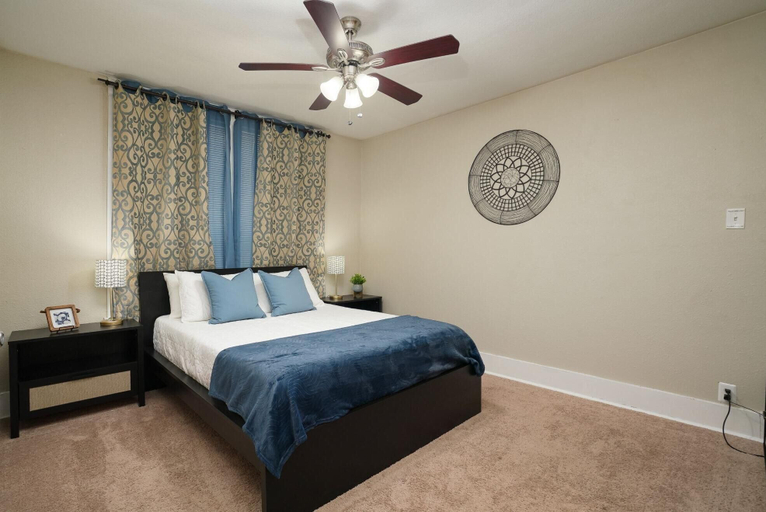 Bedroom 5, Amazing Fully Fenced Home Only 1 7 mi to Downtown, Bexar