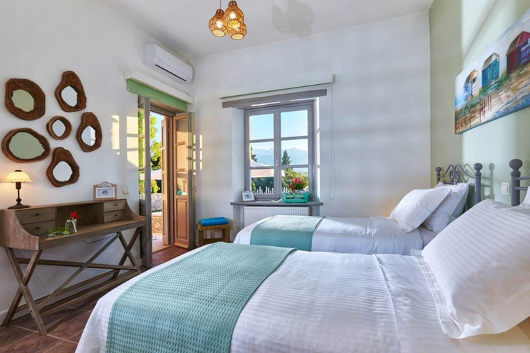 Room 2, Villa Rouga in Xirosterni, Crete