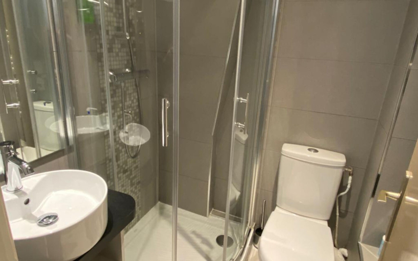 Bathroom 4, Timhotel Odessa Montparnasse, Paris