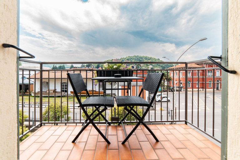 Others 5, Hotel del Conte, Varese