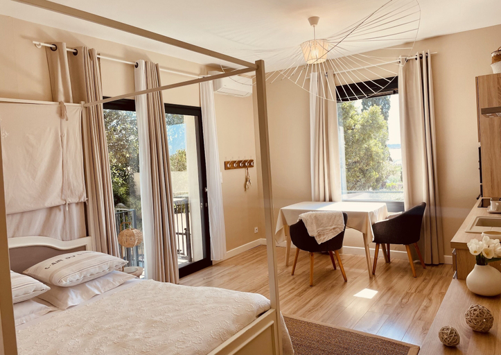 Bedroom 3, La Lagune, Aude