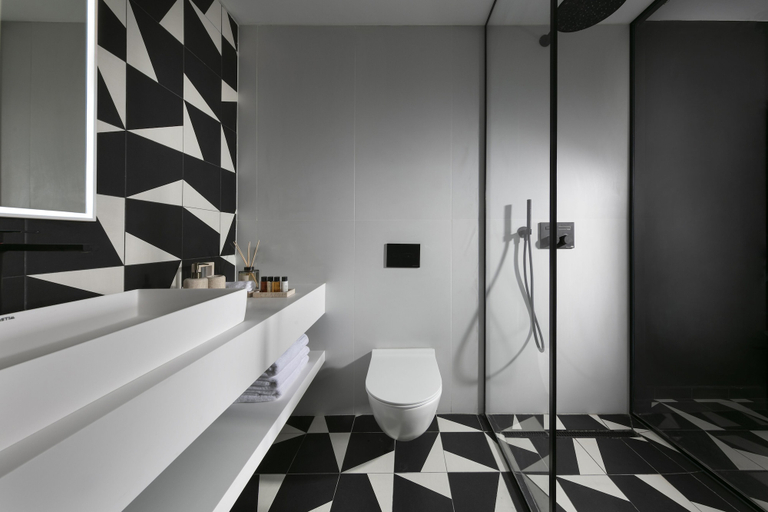 Others 4, Bezalel Suites