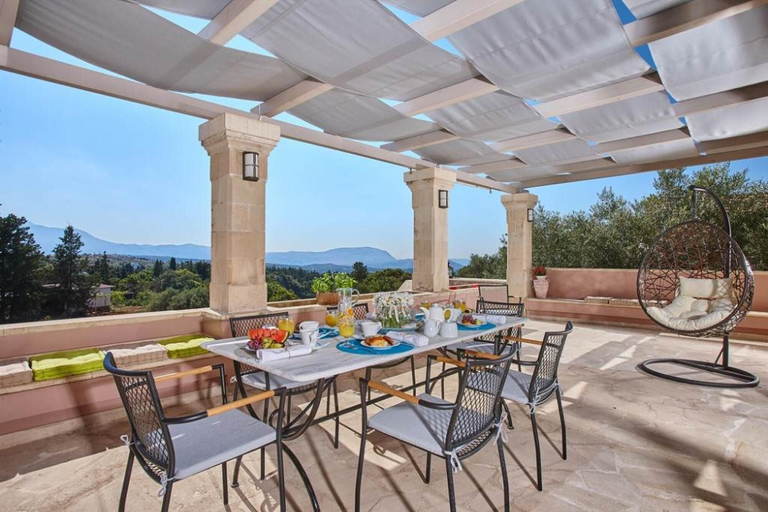 Room 3, Villa Rouga in Xirosterni, Crete