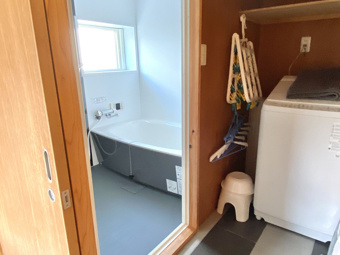 Bathroom 4, SUMITSUGU HOUSE East, Kumamoto
