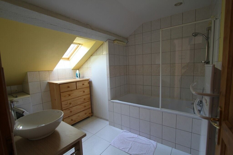 Bathroom 5, DOMAINE DES GRAVIERS, Vosges