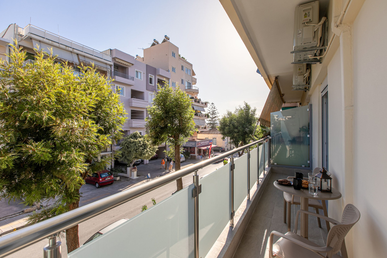 Others 5, Neaira city apartment near the beach, Crete