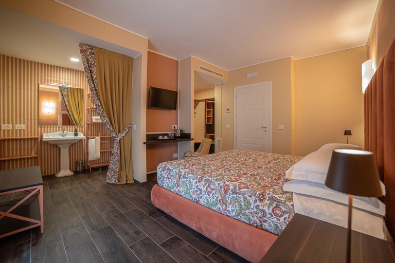 Bedroom 4, i castagni, Pavia