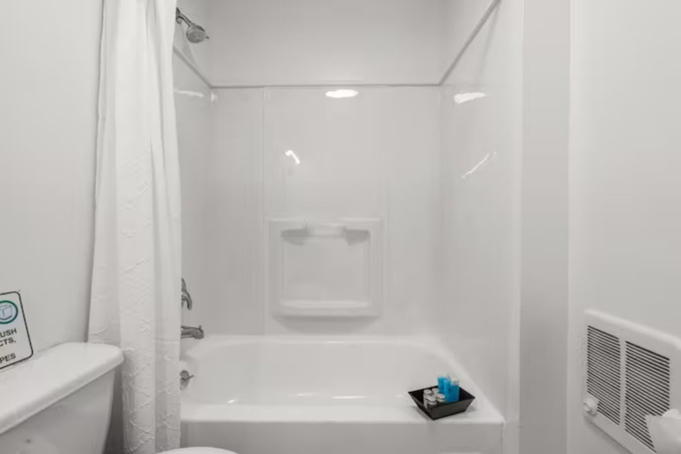 Bathroom 4, Cozy&Chic 2nd Floor Front, Philadelphia