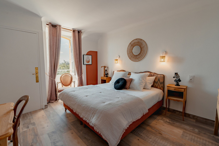 Bedroom 3, Hotel L'abbaye, Dordogne