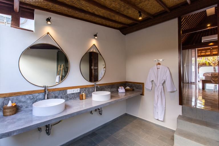Bathroom 5, Nalika Beach Resort & Restaurant - Adults Only, Buleleng