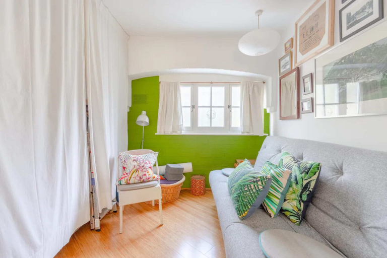 Others 5, Vibrant 2BD Flat - Near London Bridge, London