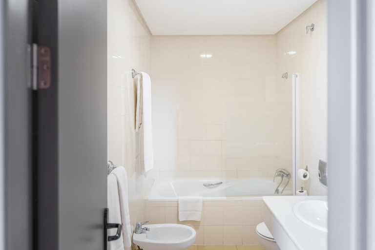 Bathroom 3, As Hotels Chucena, Huelva