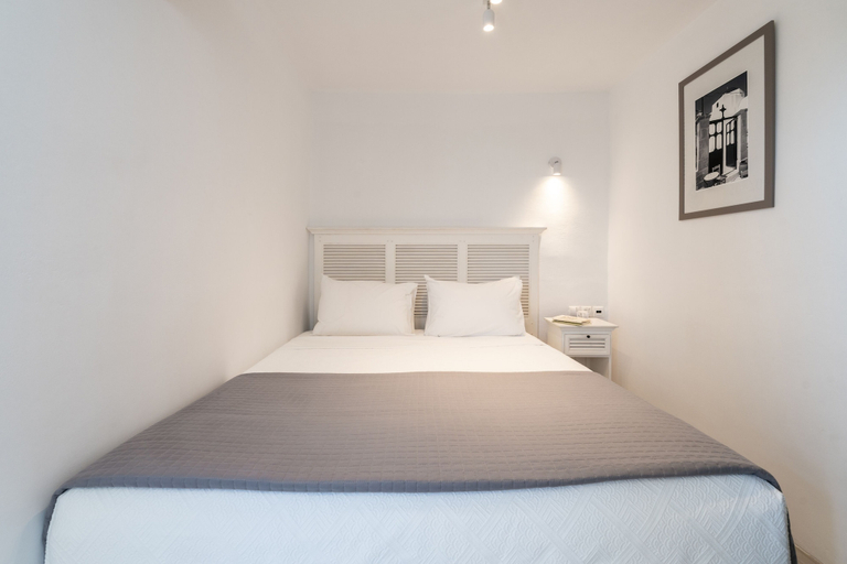 Room 2, Ammoa Panorama, South Aegean