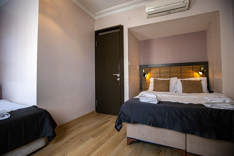 Bedroom 3, Comfort Hotel Taksim, Beyoğlu