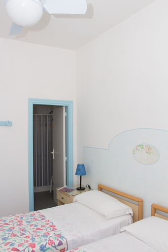 Bedroom 3, Villa Cecilia, Napoli