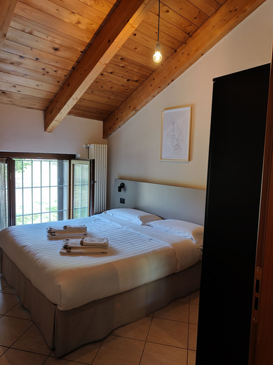 Bedroom 4, Cascina Bellonuovo - Agriturismo, Cuneo