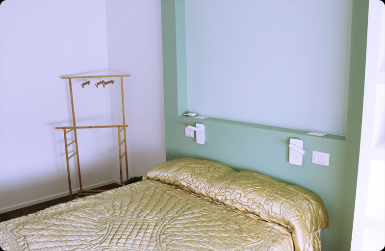 Bedroom 2, Vittorio Veneto Guest House, Crotone