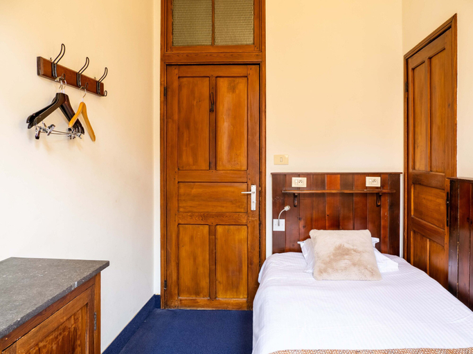 Bedroom 3, Monasterium PoortAckere, Oost-Vlaanderen