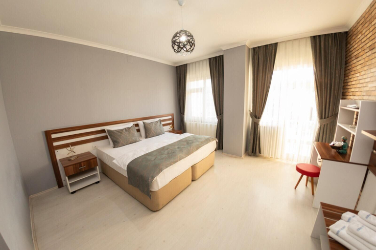 Bedroom 2, Altayhan Hotel, Merkez