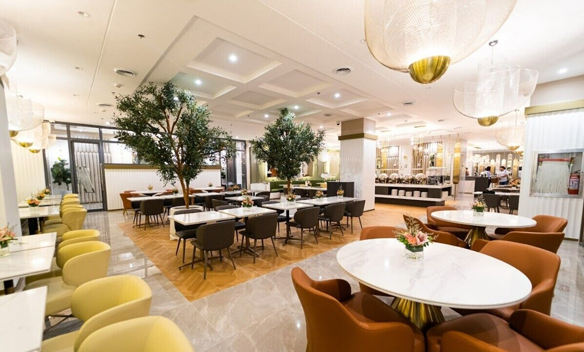Food & Drinks 5, UMA Hotel and Residences, Naga City