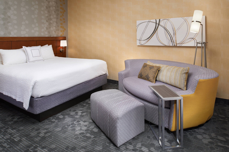Bedroom 3, Courtyard by Marriott Lexington North, Fayette