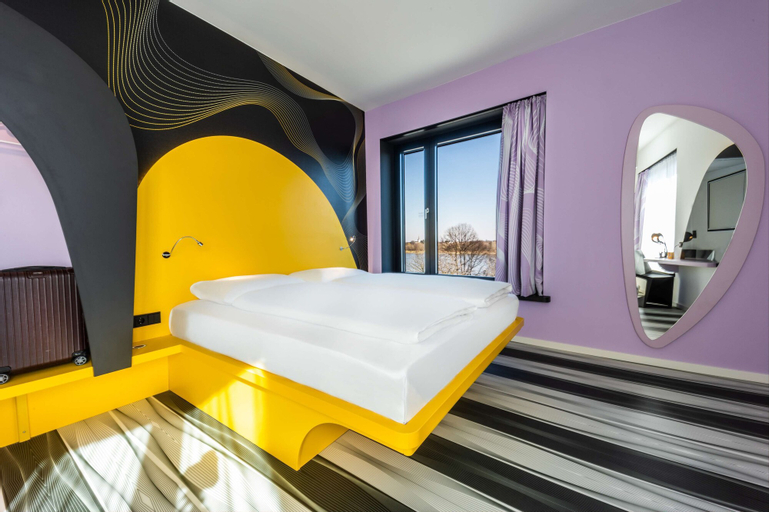 Bedroom 11