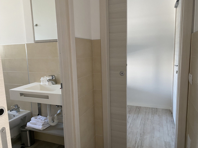 Bathroom 4, Hotel Arena, Venezia