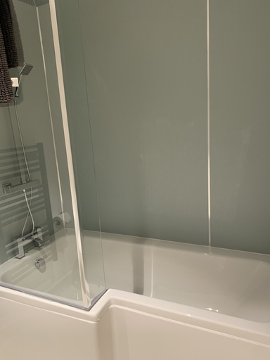 Bathroom 2, Stag & Thistle Hotel and Restaurant, Aberdeenshire