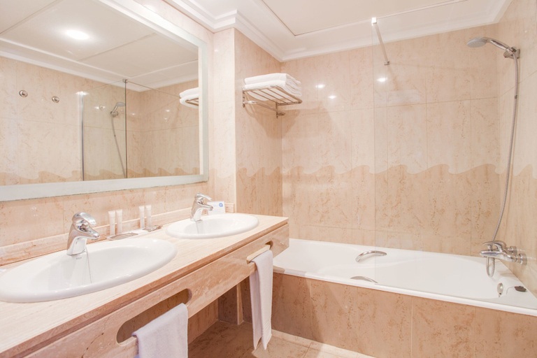Bathroom 5, Inturotel Sa Marina, Baleares