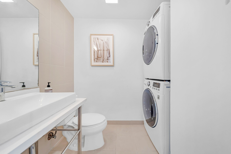 Bathroom 3, Heaven Retreat In Coconut Grove, Miami-Dade