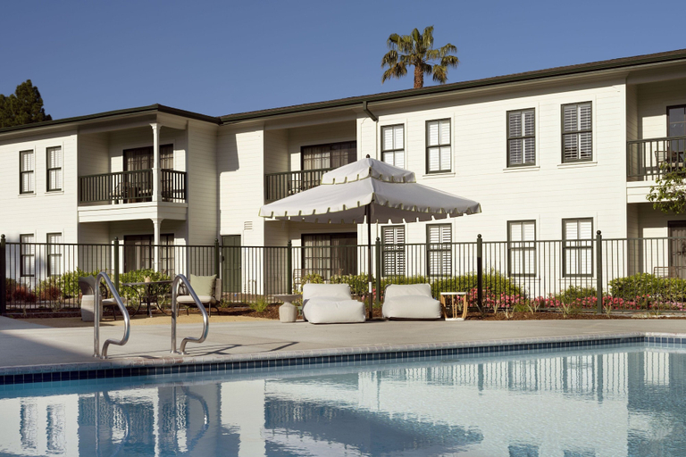 Sport & Beauty 3, The Steward, Santa Barbara, a Tribute Portfolio Hotel, Santa Barbara