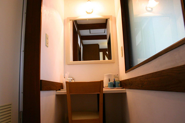 Bathroom 3, Pension Marie, Yamanakako