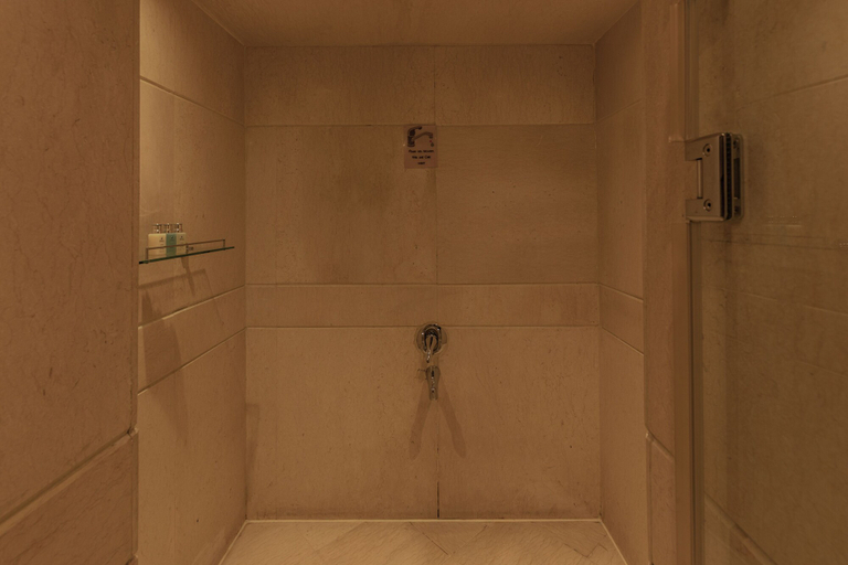 Bathroom 5, Le Riad Hotel de Charme, Al-Matariyah
