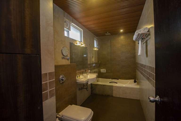 Bathroom 3, NRS KINGSTON, East Sikkim