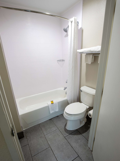 Bathroom 4, Best Western Plus Vermilion River Inn & Suites, Lafayette